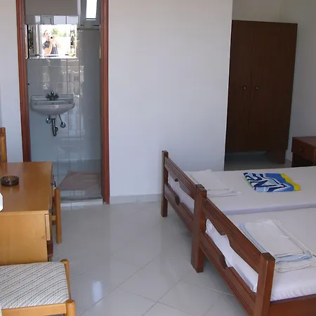 Helgas Paradise Otel Afantou