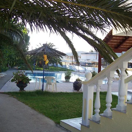 Helgas Paradise Otel