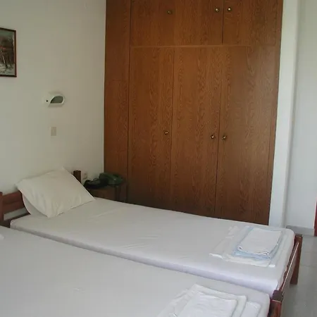 Helgas Paradise Otel 2*